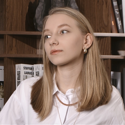 Анастасия Звянина